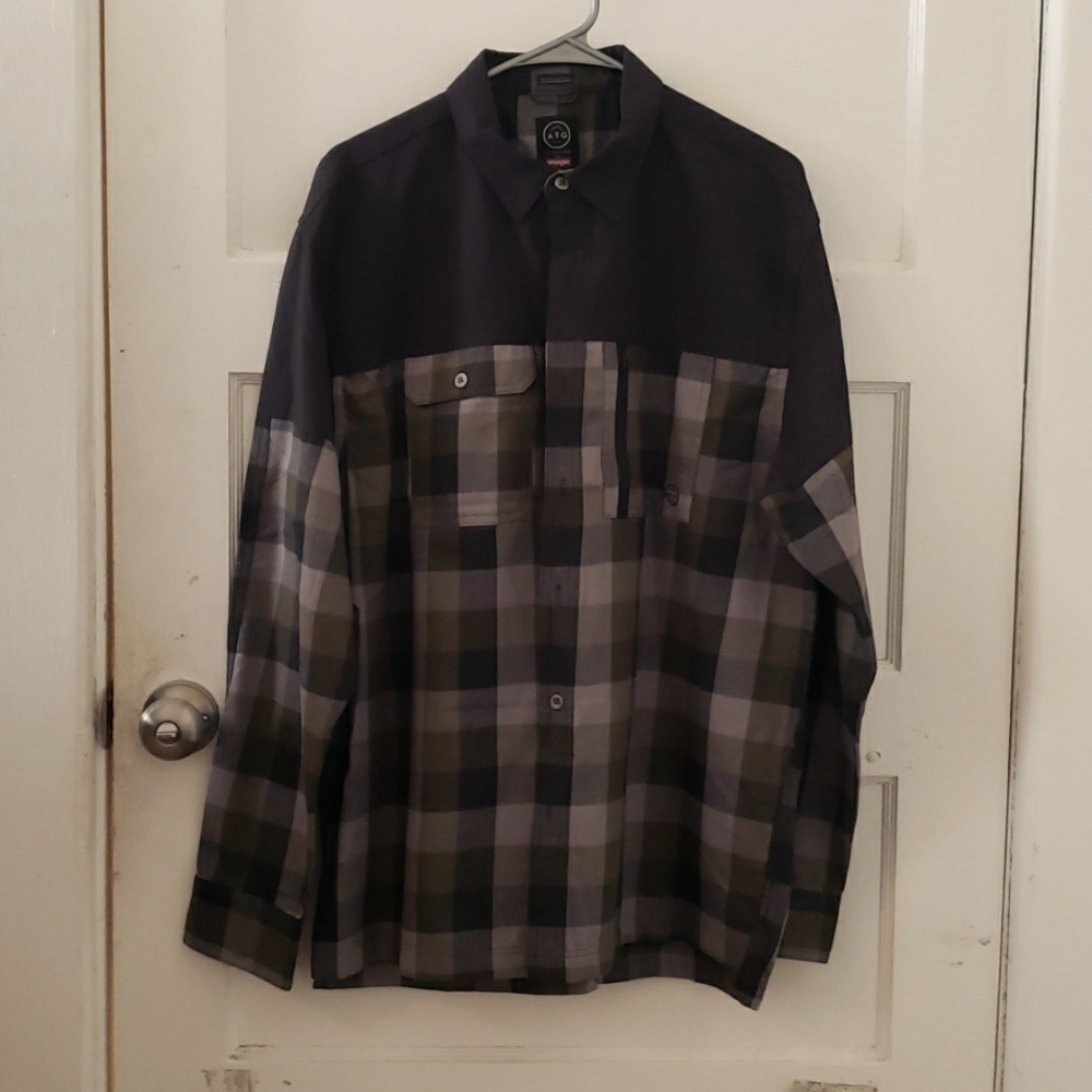 Mens Wrangler ATG Shirt